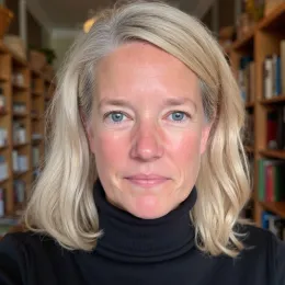 Photo of Sarah Stonbely